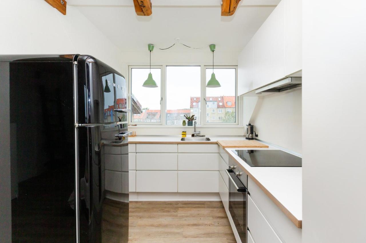Come Stay In Penthouse With Room For 2-People Aarhus Exterior photo
