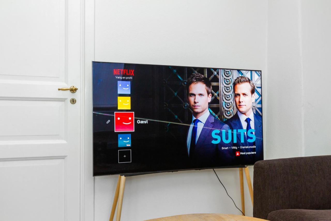 Come Stay In Penthouse With Room For 2-People Aarhus Exterior photo